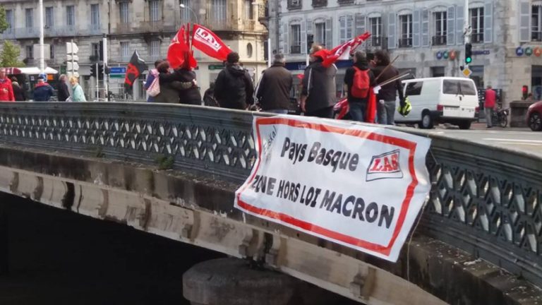 [IRITZIA] «Hautu bat egin beharko dugu»