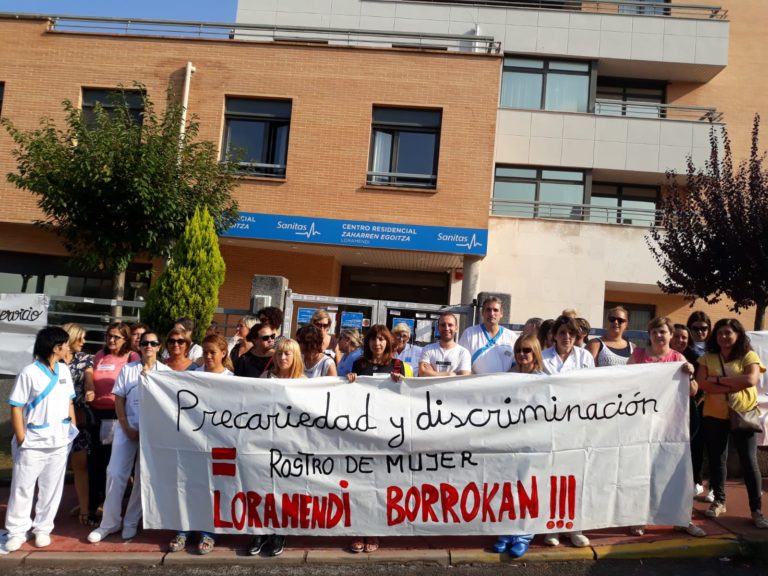 El comité de huelga de Sanitas Loramendi exige que se acabe la discriminación que sufren las trabajadoras del equipo de limpieza