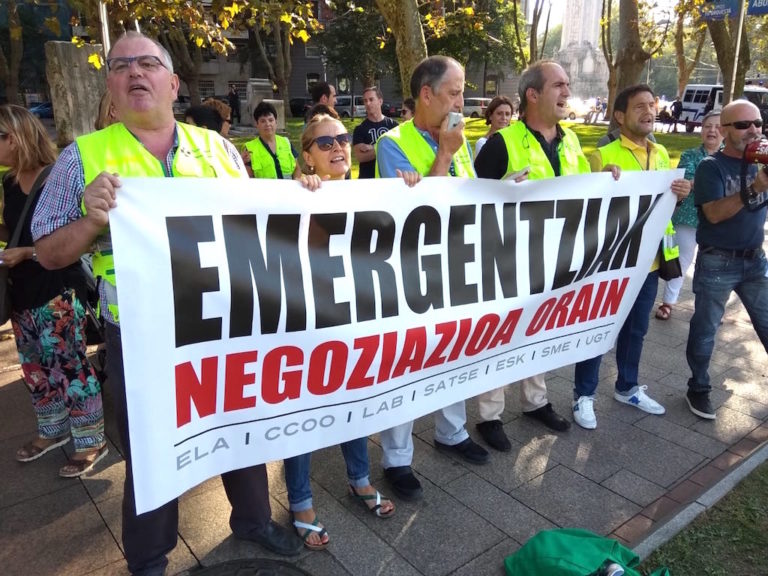 Emergencias retoma las movilizaciones ante la total inactividad de Osakidetza