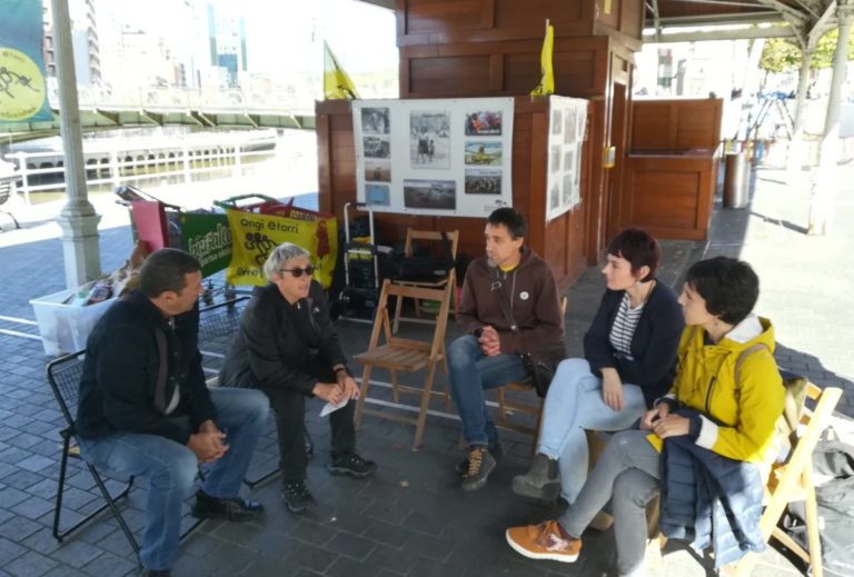 Hemos mostrado nuestro apoyo a la iniciativa Bilboko Harrera auzoak, tras el desalojo de ayer