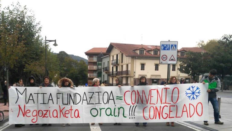 Matia Fundazioko langileak kalera irten dira berriro