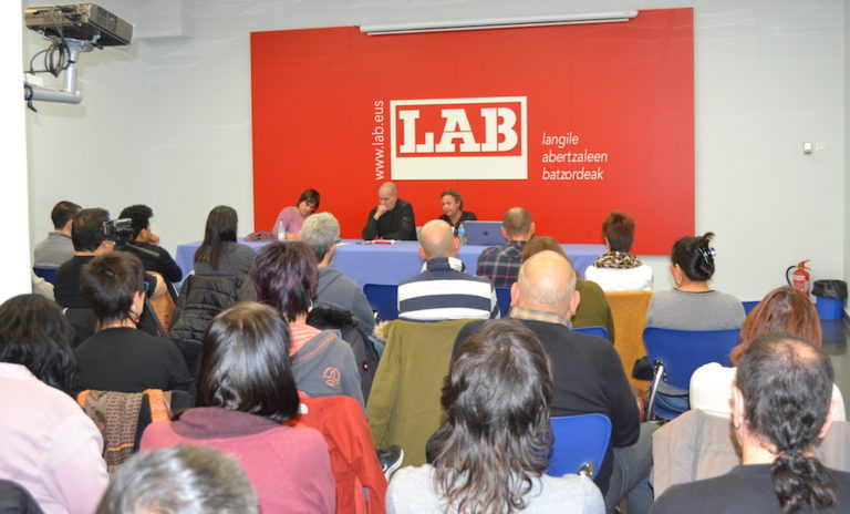 Igor Urrutikoetxea gogoan izan dute Bilbon egindako hitzaldian