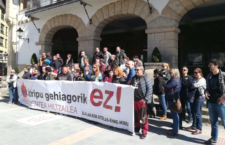 Lan heriotzak salatu ditugu Mungian