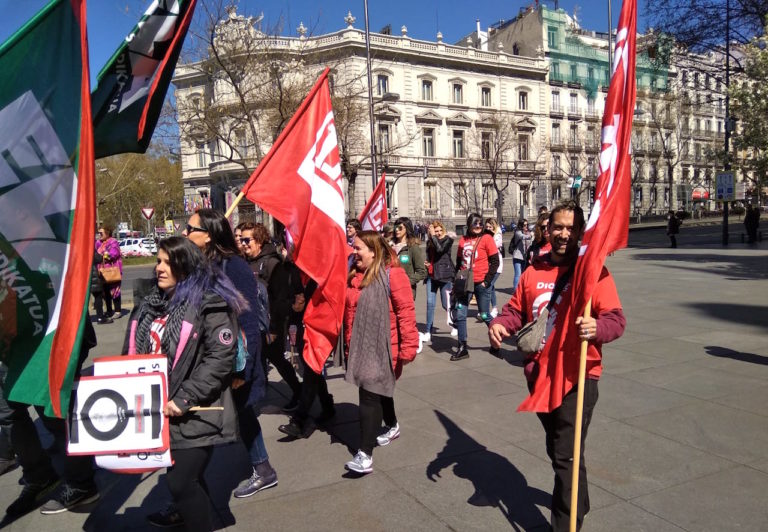 DIA supermerkatuetako langileek Madrilera eraman dituzte euren aldarrikapenak