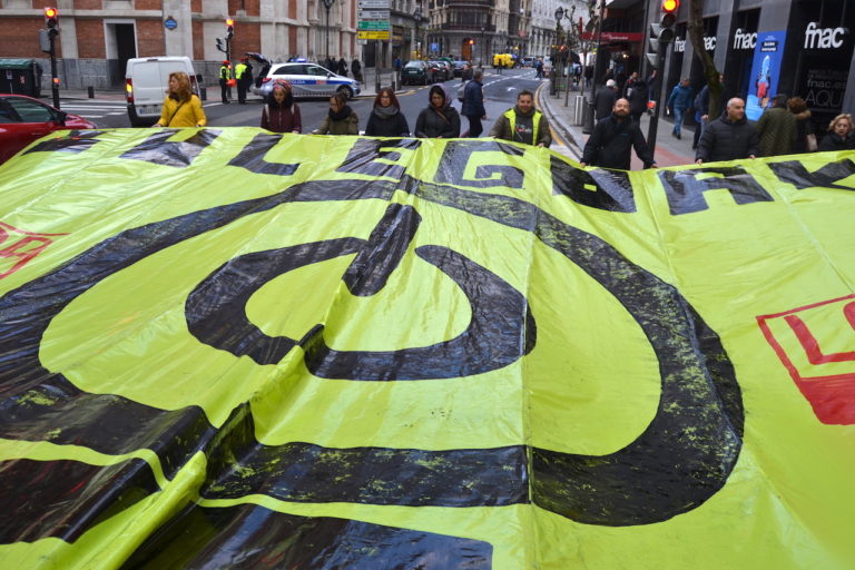 Seguimos sin respuesta de la patronal en oficinas y despachos de Bizkaia