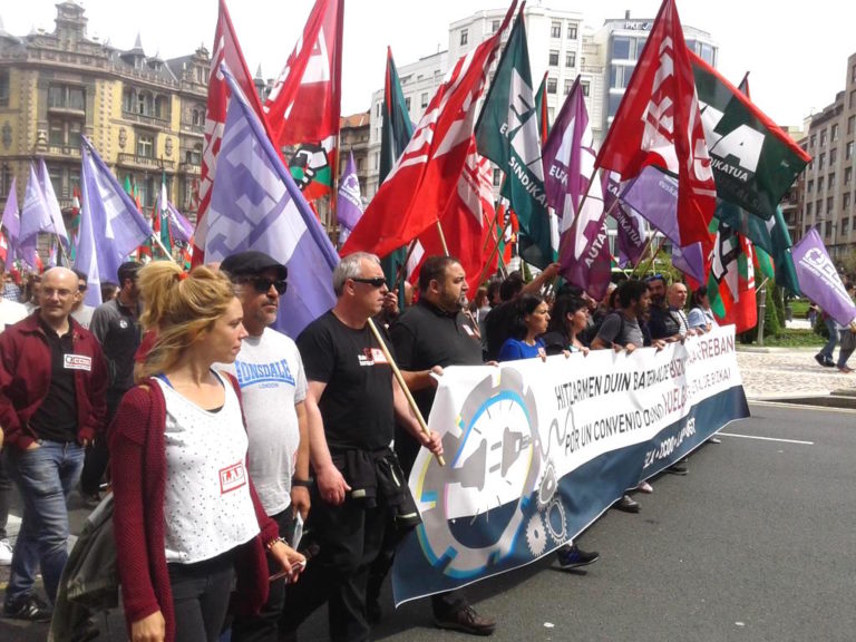 Las y los trabajadores del Metal de Bizkaia se han plantado ante la patronal: entre el 70% y el 80% de las empresas del sector han secundado la huelga