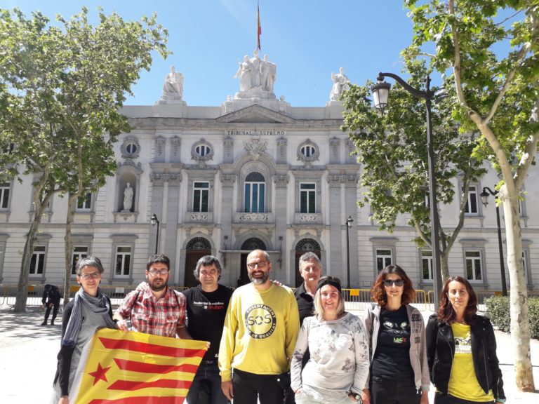 Queremos mostrar nuestra solidaridad y apoyo a Ramón Font, miembro del sindicato catalán USTEC, con motivo de la declaración a celebrar hoy en el Tribunal Supremo
