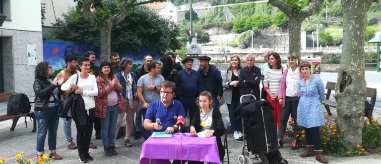 Erakundeek hezkuntzaren eta unibertsitatearen negozioa bultzatu nahi dutela salatu dugu, Deustuko Erriberako proiektu pribatizatzailea dela eta