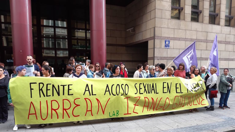 Sexu jazarpen kasu berri bat salatu dugu epaitegietan