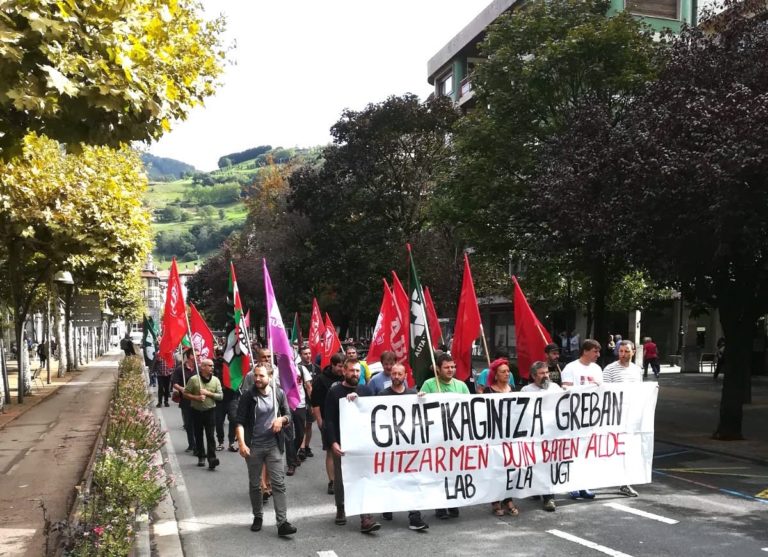 Aurreakordioa sinatu dugu Gipuzkoako Grafikagintzan, langileen eskubideetan hobekuntzak eta izaera sozialeko neurriak adostu eta gero