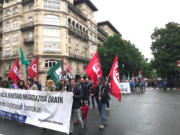 Bilera deialdi berri bat luzatzen diegu patronalei eta Hezkuntza sailari Gizarte Ekimeneko ikastetxeetako gatazka bideratzeko