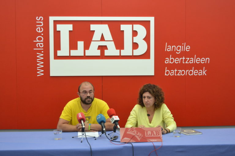 Osakidetzak bere baitan jarraitzen du filtrazioak ukatzeko jarreran, eta salatutako eta instrukzio penalpean dauden mediku kategorien EPE prozesuarekin aurrera darrai