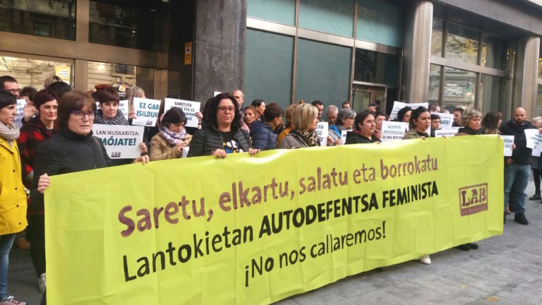 Lantokiak indarkeria matxistarik gabeko guneak izateko borrokatzen jarraituko dugula berretsi dugu Lan Ikuskaritzaren aurrean