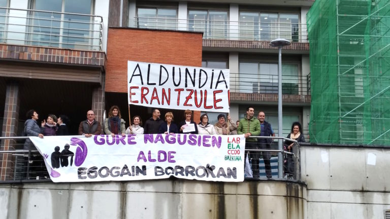 Egogaingo langileek gatazkari konponbide bat eman diezaiola eskatu diote Aldundiari