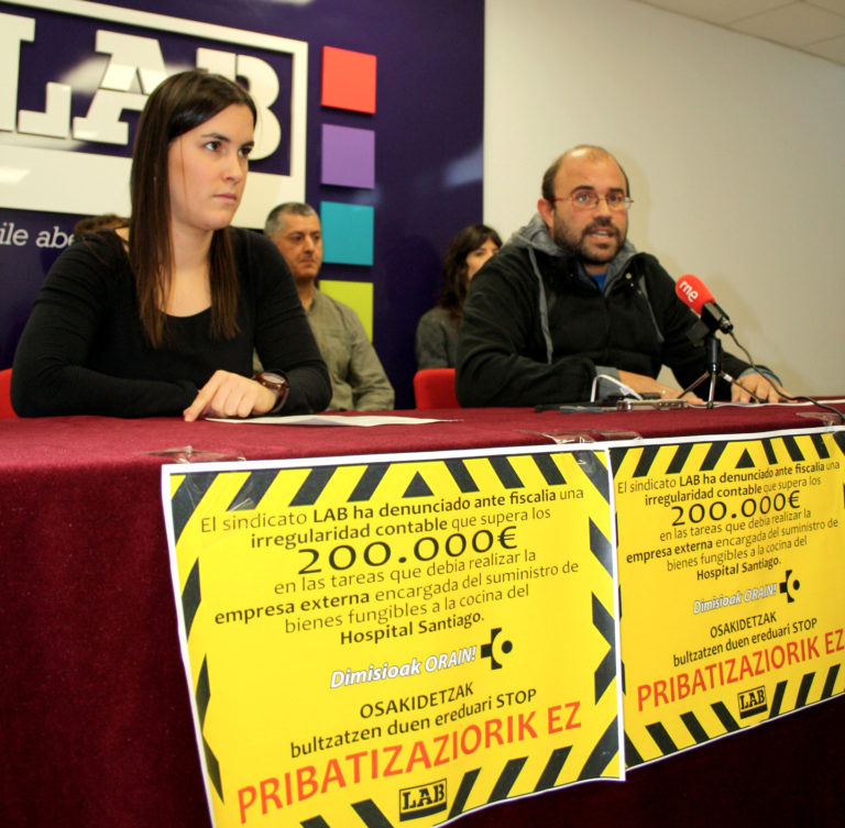Jaurlaritzako Osasun sailburuak ez die erantzun argirik eman LABek salatu duen Santiago Ospitaleko irregulartasun kontableei