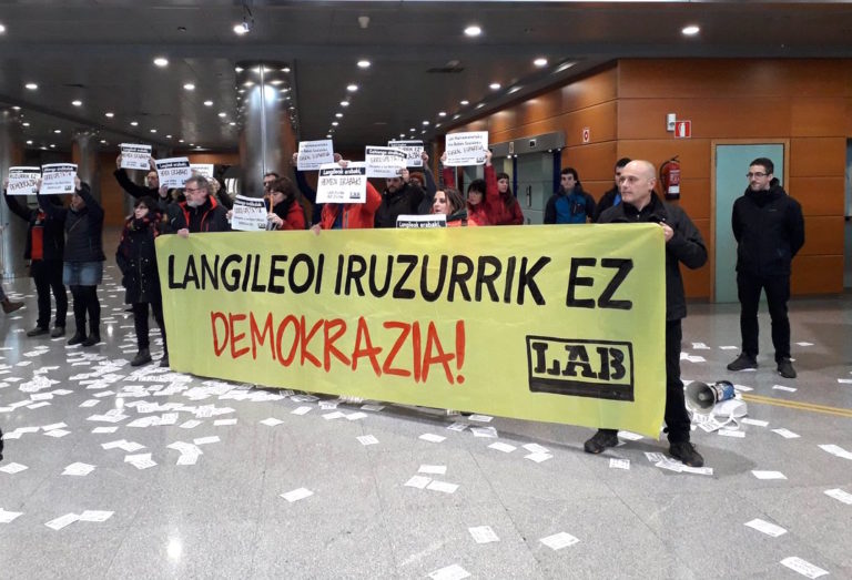 LABek ez du elkarrizketa sozialean parte hartuko