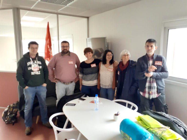 Florence Lasserre-David diputatu macronistaren bulegoa okupatu dugu Angelun, bizitza eta erretreta duinen alde