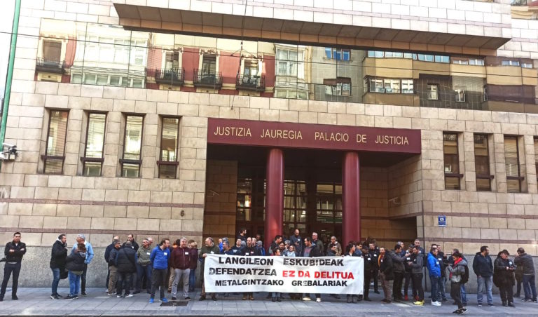 “Salaketek, isunek eta errepresioak ez dituzte lan eta bizi-baldintza duinen alde borrokatzea erabakitzen duten langileak geldituko”