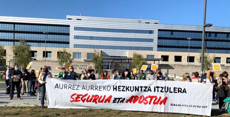 Datorren astean sindikatu guztiokin izango den bileran, aurrez aurreko ikasturte seguru eta adostuak behar dituen neurri zein baliabideak jartzeko exijituko diogu EAEko Hezkuntza Sailari