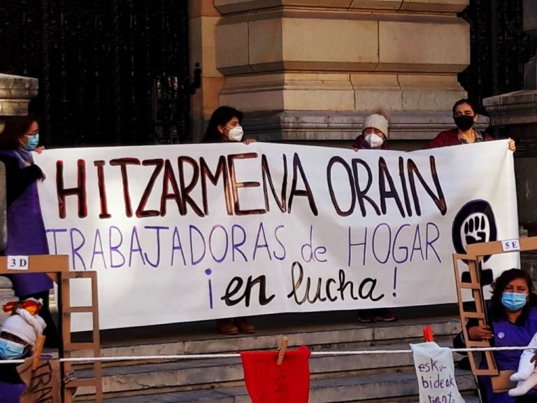 “Historikoki, zorretan gaude etxeko langileekin”