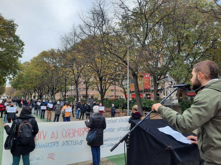 Fiskalitate politika justu bat aldarrikatu dugu Nafarroako Parlamentuaren aurrean