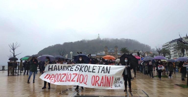La huelga de las y los trabajadores del Consorcio Haurreskolak ha vuelto a tener un amplio seguimiento