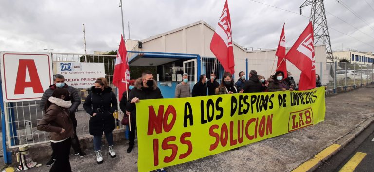 Hemos denunciado los despidos de la empresa ISS en el centro de trabajo de TRW