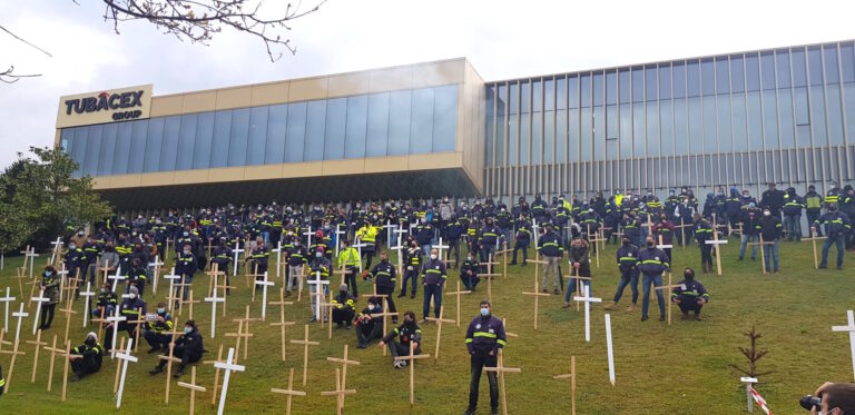 Seguiremos impulsando la lucha en defensa del empleo en Tubacex y en Aiaraldea