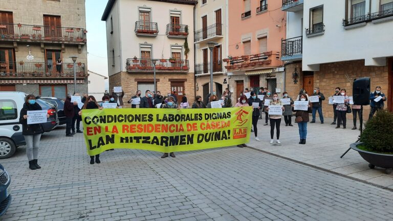 Inspección de Trabajo nos da la razón y la residencia de Cáseda tendrá que elaborar inmediatamente el calendario laboral y la planificación de vacaciones de sus trabajadoras #LortuDugu