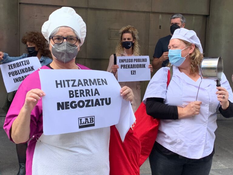 Trabajaremos por un convenio que responda a las necesidades del personal de cocina y limpieza del Departamento de Educación de la CAV