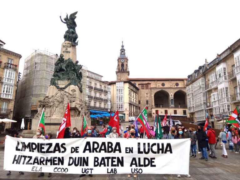 Nos hemos movilizado en defensa del convenio de limpieza de Araba