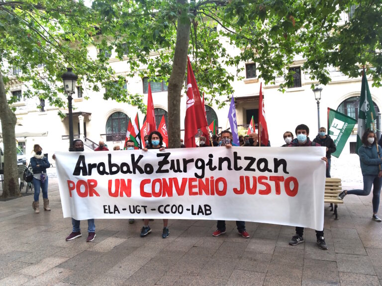 Hemos exigido un convenio digno en el sector de la Madera de Araba en vísperas de una nueva mesa negociadora