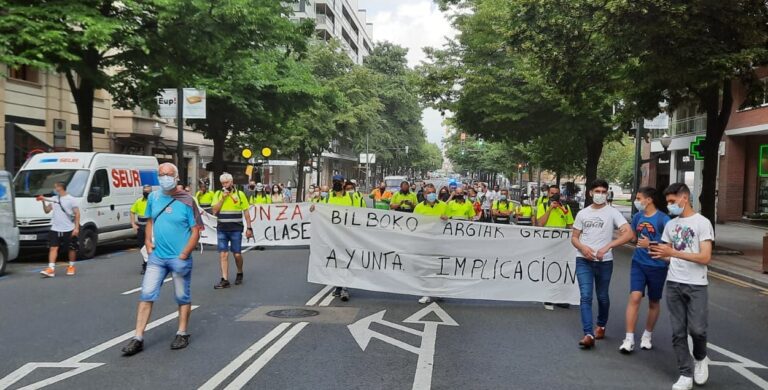 La asamblea de la plantilla de UTE Bilboko Argiak acepta el acuerdo alcanzado tras una lucha ejemplar