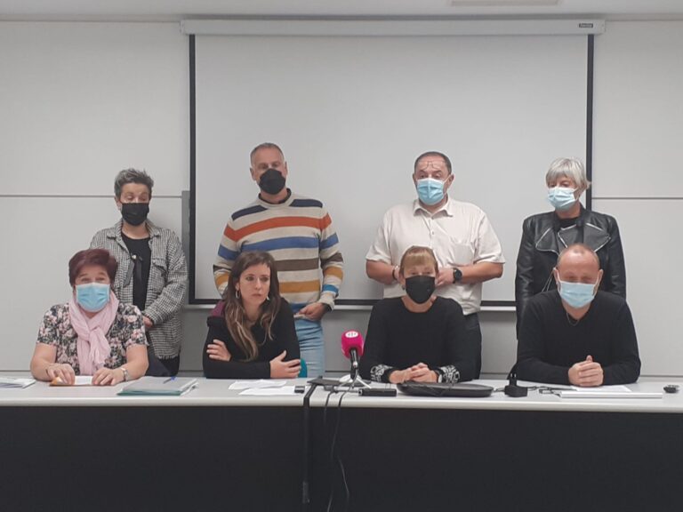 Estamos dispuestas a ir a la huelga si no se desbloquea la negociación del convenio de residencias de personas mayores de Nafarroa