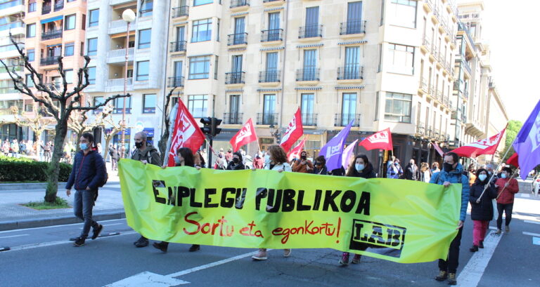 Una vez más, el Gobierno español quiere imponer una subida salarial al personal de las administraciones públicas