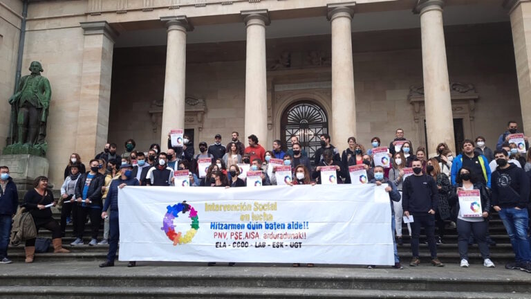 El sector de Intervención Social de Araba inicia movilizaciones en defensa de un convenio digno ante la falta de responsabilidad de los gobiernos de PNV y PSE y de la patronal AISA