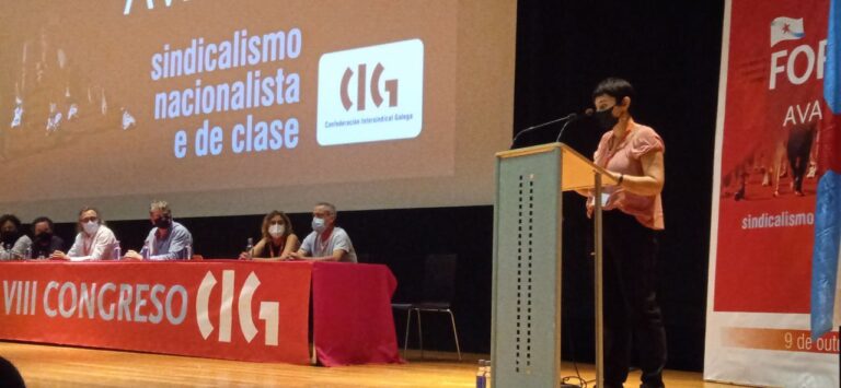 Garbiñe Aranburu reivindica el derecho de autodeterminación de los pueblos en el congreso del sindicato CIG de Galiza
