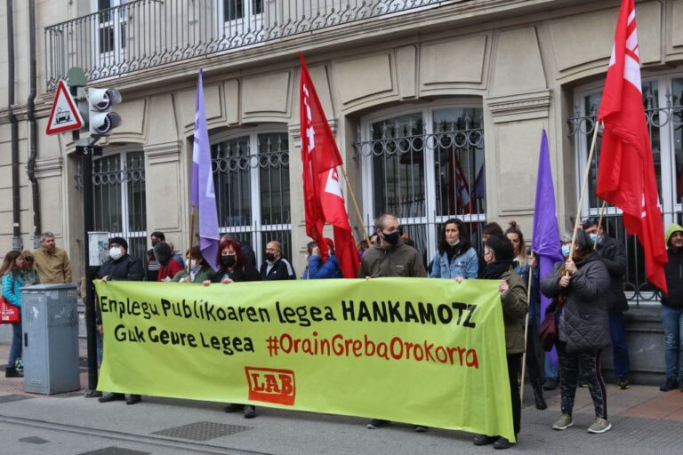 El Gobierno Vasco quiere imponer la subida salarial decidida en el Estado y mantener intactos los recortes que se aplicaron