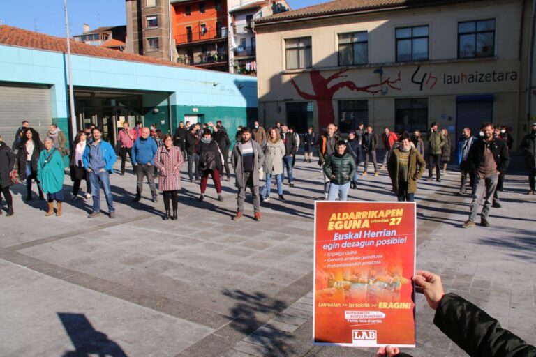 Utilizaremos la Jornada de Reivindicación que tenemos convocada el 27 de enero en los centros de trabajo para rechazar esta reforma laboral