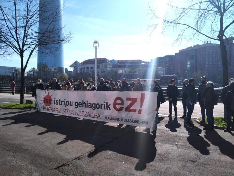 Hemos señalado en el escenario de la última muerte laboral que todos y cada uno de los accidentes que se producen al caer de altura pueden evitarse