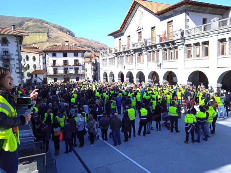 Consideramos muy positivo el acuerdo alcanzado en Torraspapel tras 22 días de huelga #LortuDugu