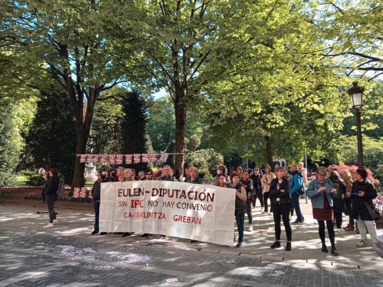 Valoramos positivamente el primer día de huelga  de las trabajadoras subcontratadas de limpieza de la Diputación Foral de Gipuzkoa