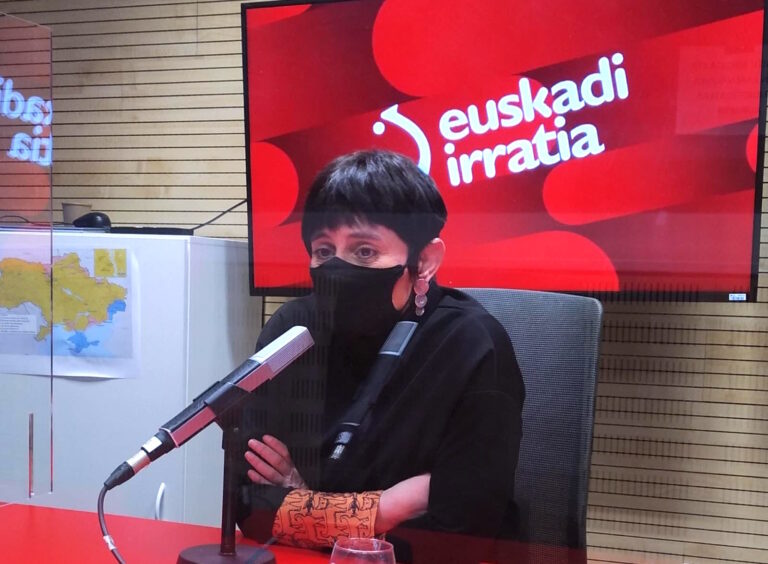 Zaintza lanen eta enpleguaren banaketa eta ondasunaren birbanaketa aldarrikatu ditu Garbiñe Aranburuk, langileok bizi dugun etengabeko krisiaren aurrean