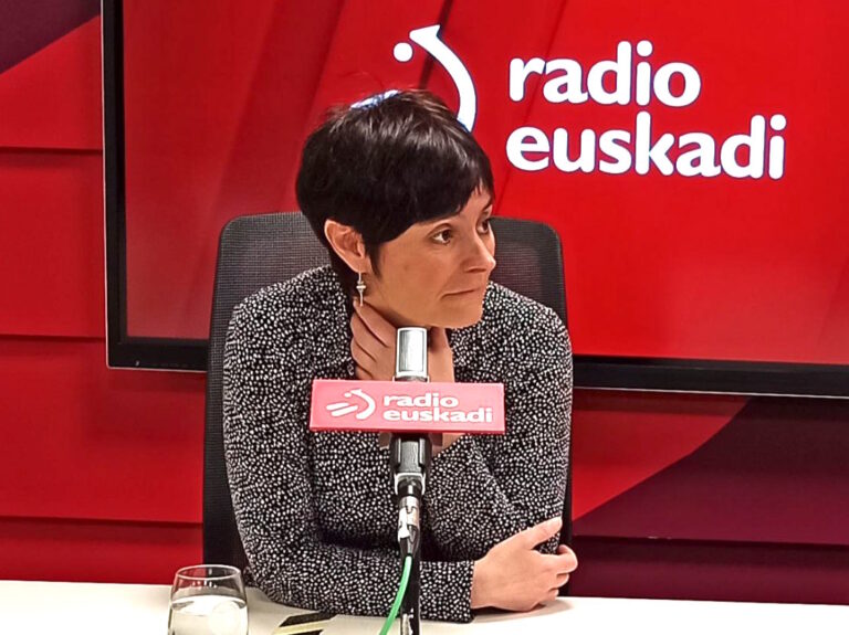 Garbiñe Aranburu: “Beharrezkoa da birbanaketa-politikei buruzko eztabaida abiaraztea”