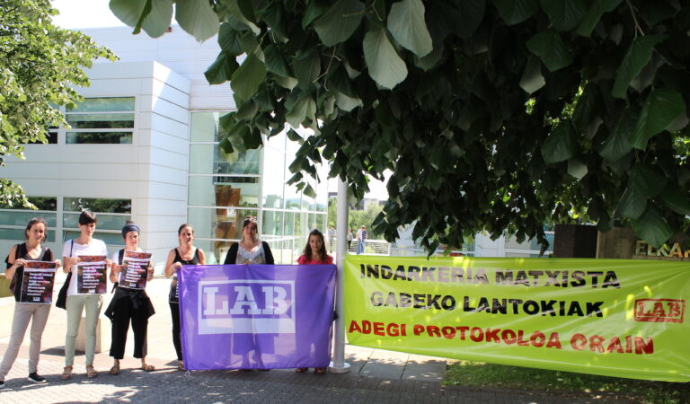 Hemos reclamado a ADEGI que consensúe y cumpla las medidas para superar las discriminaciones por razón de sexo en el metal de Gipuzkoa