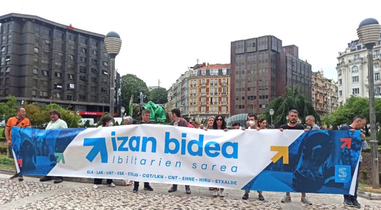 Euskal presoen eskubideen defentsan mobilizatu gara Bilbon, sindikatuon hileroko dinamikaren baitan