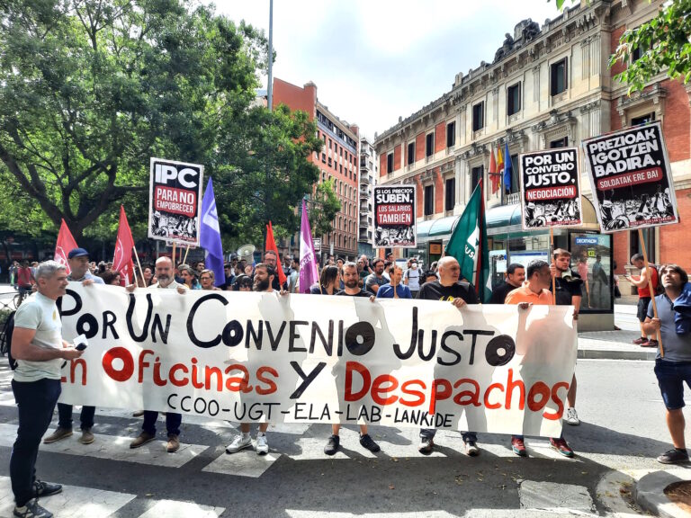 Las y los trabajadores del sector de oficinas y despachos de Nafarroa seguirán reclamando un convenio justo