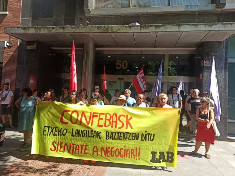 Confebask está obligada a negociar el primer convenio colectivo de trabajadoras de hogar de la CAV