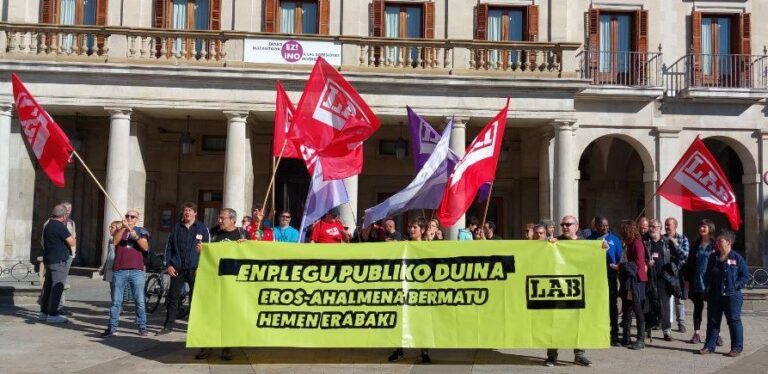 Zerbitzu publikoetan enplegu eta soldata duinen eta erabakitzeko eskubidearen alde mobilizatzen hasi gara Hego Euskal Herriko lau hiriburuetan