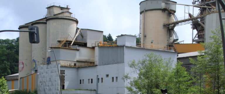 El convenio de Cementos Rezola ha sido el resultado de la defensa de la empresa por parte de ELA y CCOO